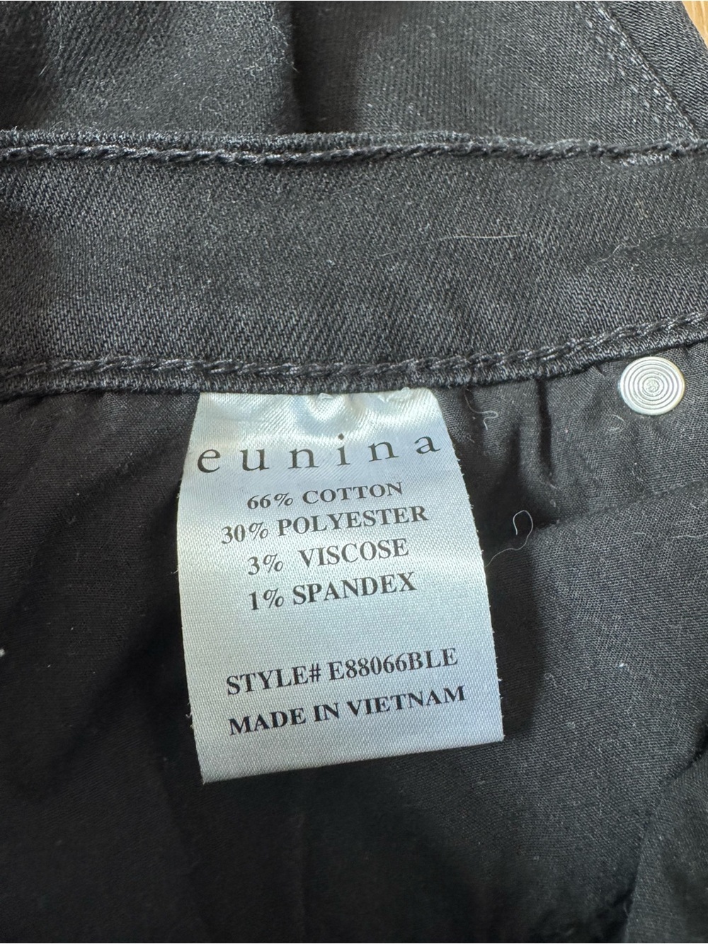 Eunina Rocky High Rise Boyfriend Black Jeans Juniors 11 Distressed Denim - Picture 4 of 8